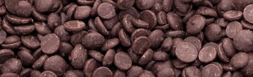 Van cacao kunnen ook cacaodruppels gemaakt worden. Deze druppels kunnen voordelen hebben voor je gezondheid Van cacao kunnen ook cacaodruppels gemaakt worden. Deze druppels kunnen voordelen hebben voor je gezondheid