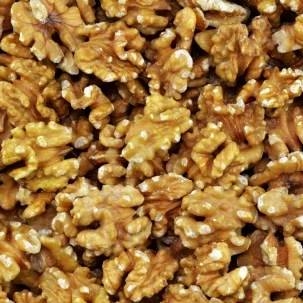 Ongeroosterde walnoten te koop Hele walnoten online kopen